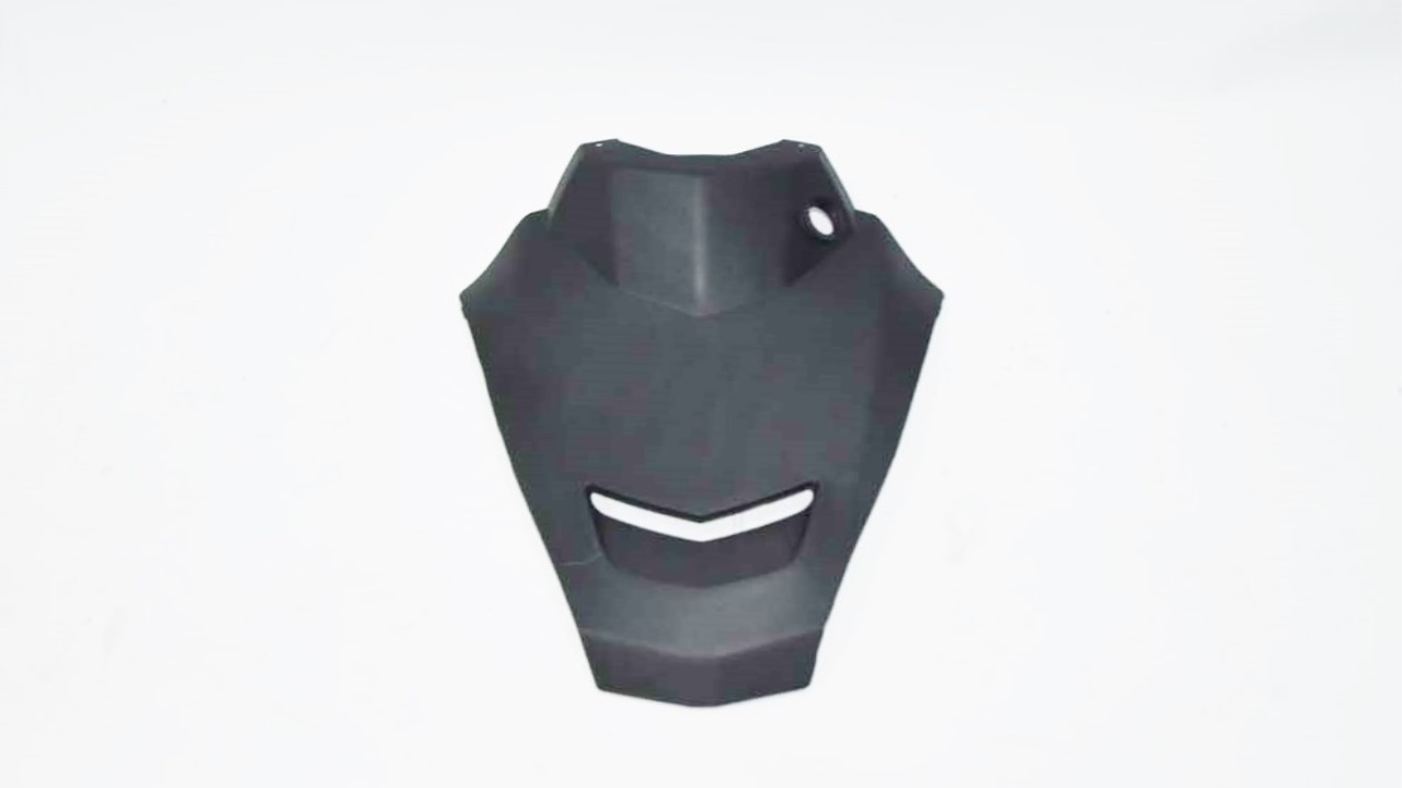 ÖN ÇAMURLUK ÜST PLASTİĞİ ( LH 500 )